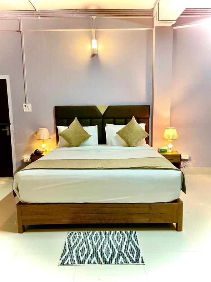 La Colline Resort Kohima Bagian luar foto