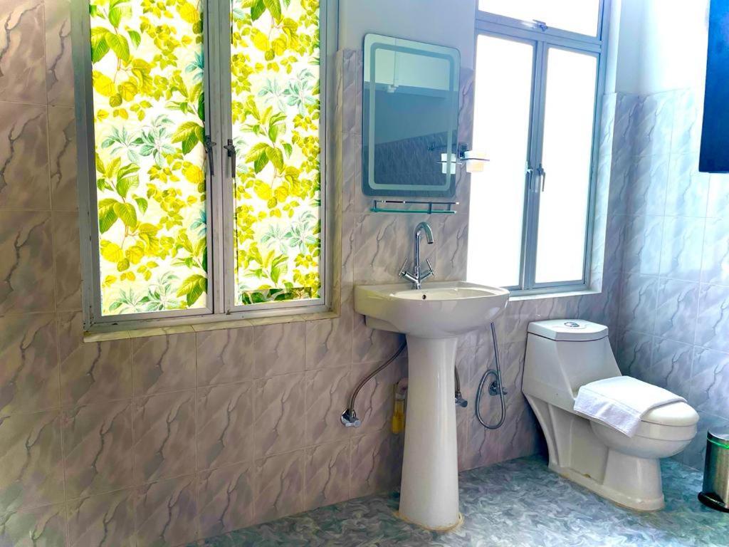 La Colline Resort Kohima Bagian luar foto